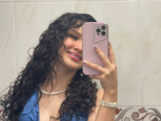 🥰