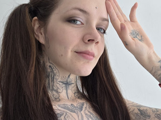 25