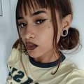 pretty-zoe