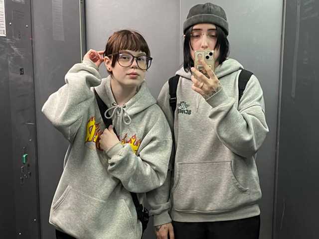AliceAndMia