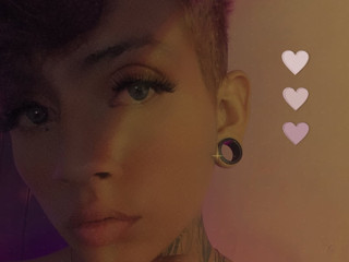 ♥-♥