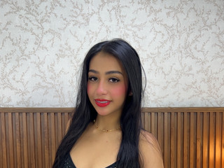 I feel sexy in black...