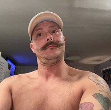 MustacheRideLife