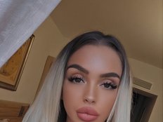 AprilHadid