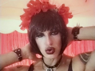 LILITHMADAME