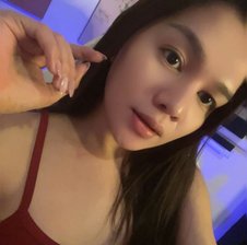 Iamyour_Charm