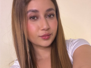 A sexy student 🥵💧
