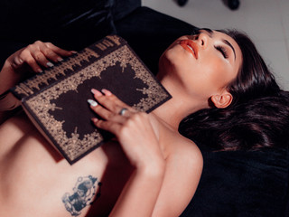 I am the book you want to read