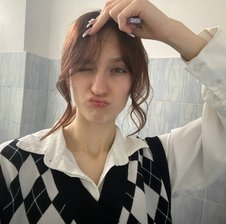 LioraVex
