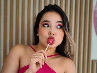 👄