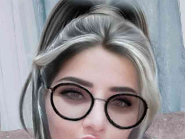 Laura35