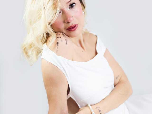 Sofiapalmer-tay