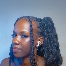 PetiteDivah24