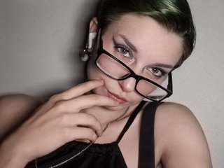 uwu-emmy