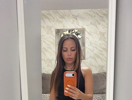 NicoleBella