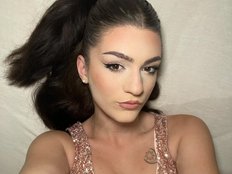 DaisyRae live cam