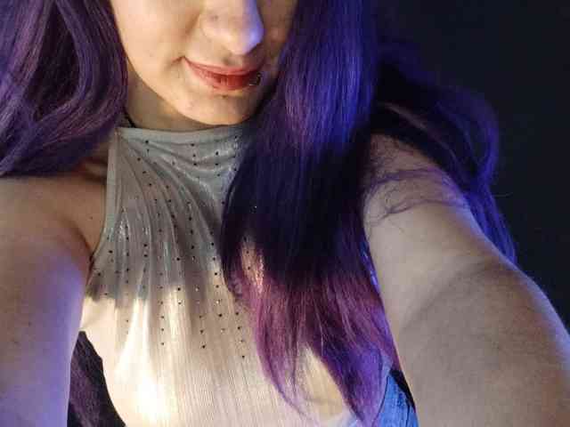 Ellaa_honey