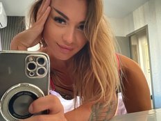 LizaSlowly Erotik Cam Profil auf Sex-Cam.sex
