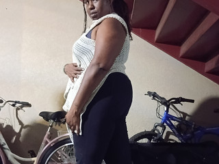 Kelly cute