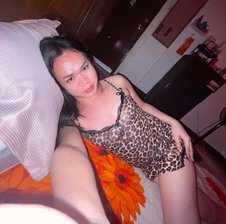hottiexElla