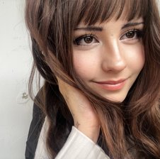 EllaYoung