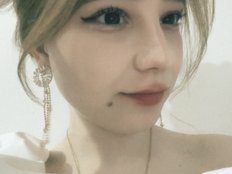 Misslovelly live cam
