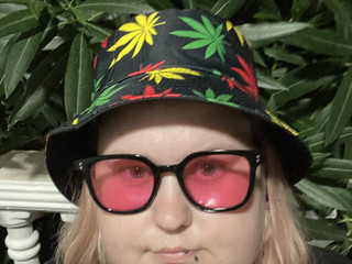 Meeeee