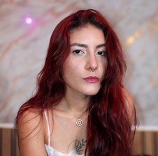 NinaHollister