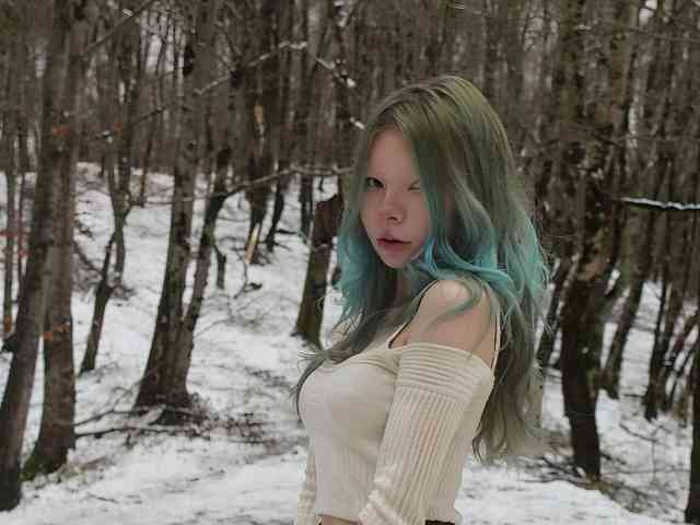 JENNIE-1--