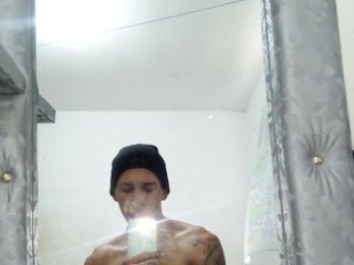 Webcam model Miguel061