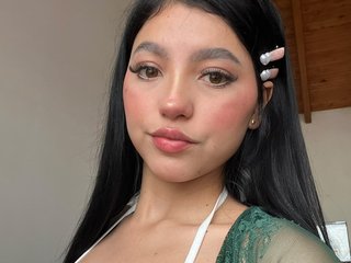 Violetahayes