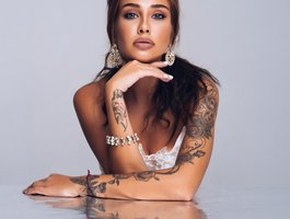 Kissamya Live Chat on BongaCams
