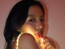 Moon-Ashley