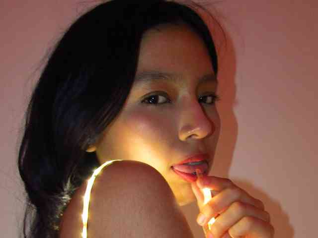 Moon-Ashley