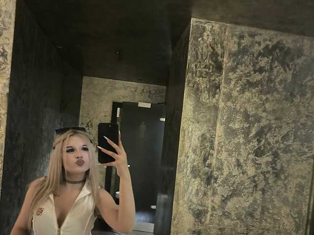 Kitty-m1la