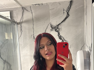 SEXY GIRL