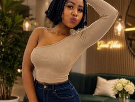 Flowerhottie Live Chat on BongaCams