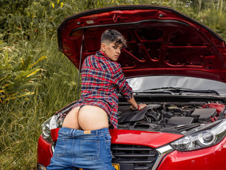 Can I help you change the tire?