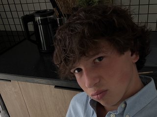 Modèle webcam christopher01
