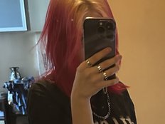 LiaPetite Erotik Cam Profil auf Sex-Cam.sex