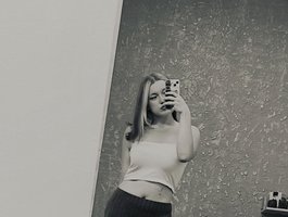 lyalyavivi
