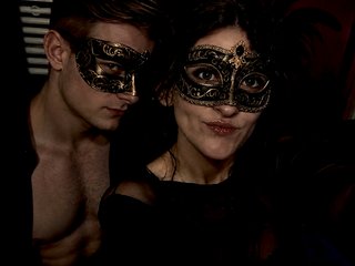 ExoticCouple69