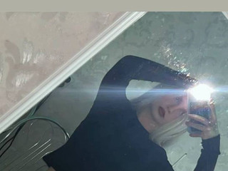 Every girl has a photo in the mirror😊