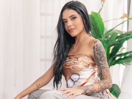 ArianaWestLive Webcam