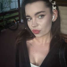 Emilyy19