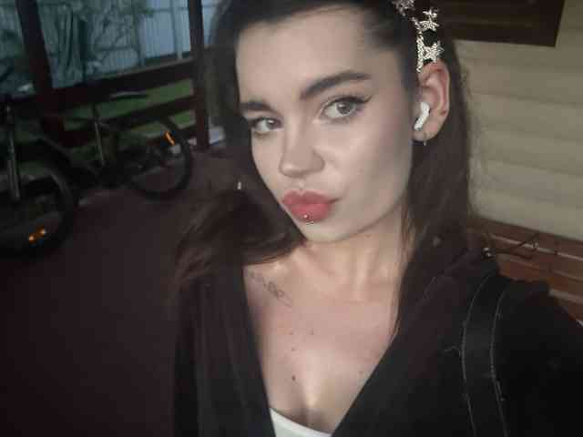 Emilyy19