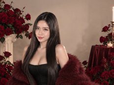 EvelynHoll Erotik Cam Profil auf Sex-Cam.sex