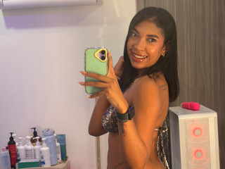 Spicy vicky...!