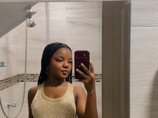 Your new favorite distraction 💖