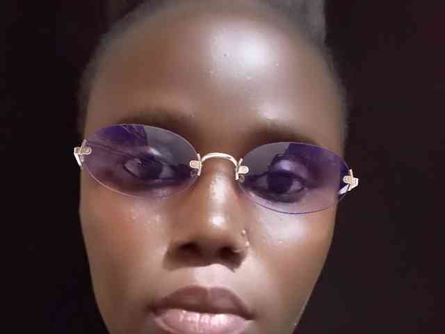 lady--254